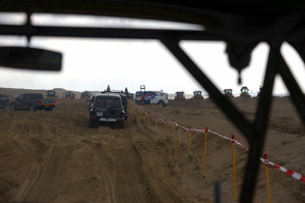 ../Images/4x4 Katwijk 2019 100.jpg